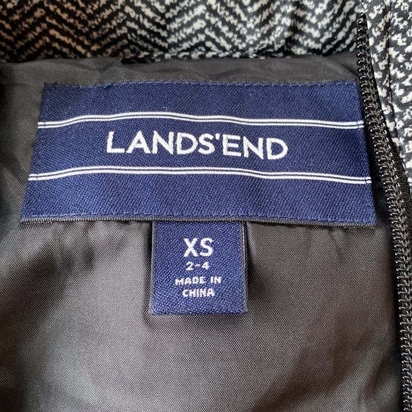Lands End Vest - Picture 2 of 3